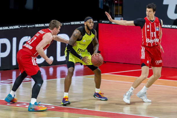 是巨大的考 是巨大的考