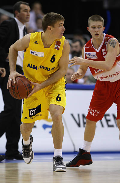 赢得无数球 赢得无数球